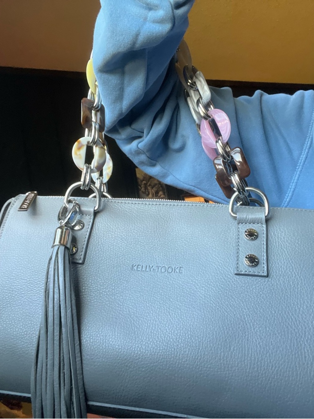 Kelly Tooke Soho Leather Purse in Patent Grey with multicolor chain strap - Picture 9 of 16